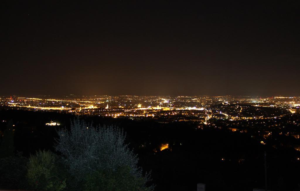 Best View Small House Free Parking Self Check-In Budapešť Exteriér fotografie